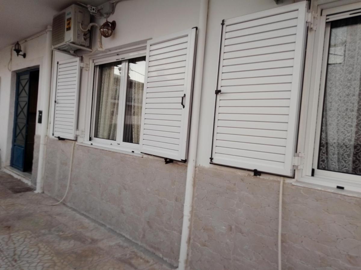 Precious Apartment Corinth ภายนอก รูปภาพ